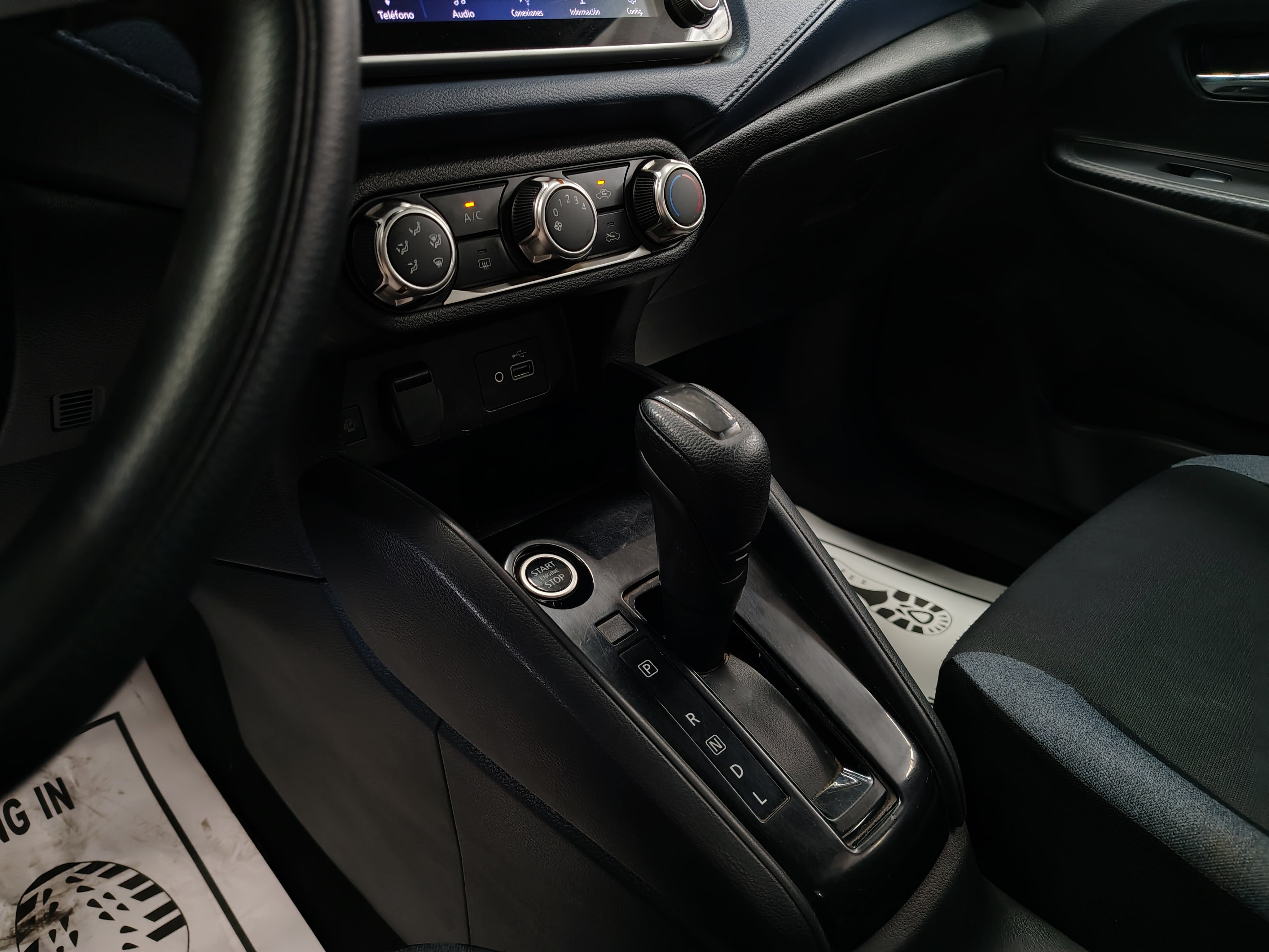 2023 Nissan VERSA 4P ADVANCE L41.6 AUT