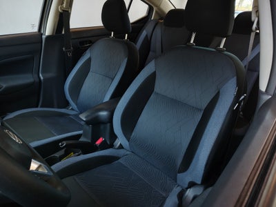 2025 Nissan VERSA 4P ADVANCE L41.6 AUT