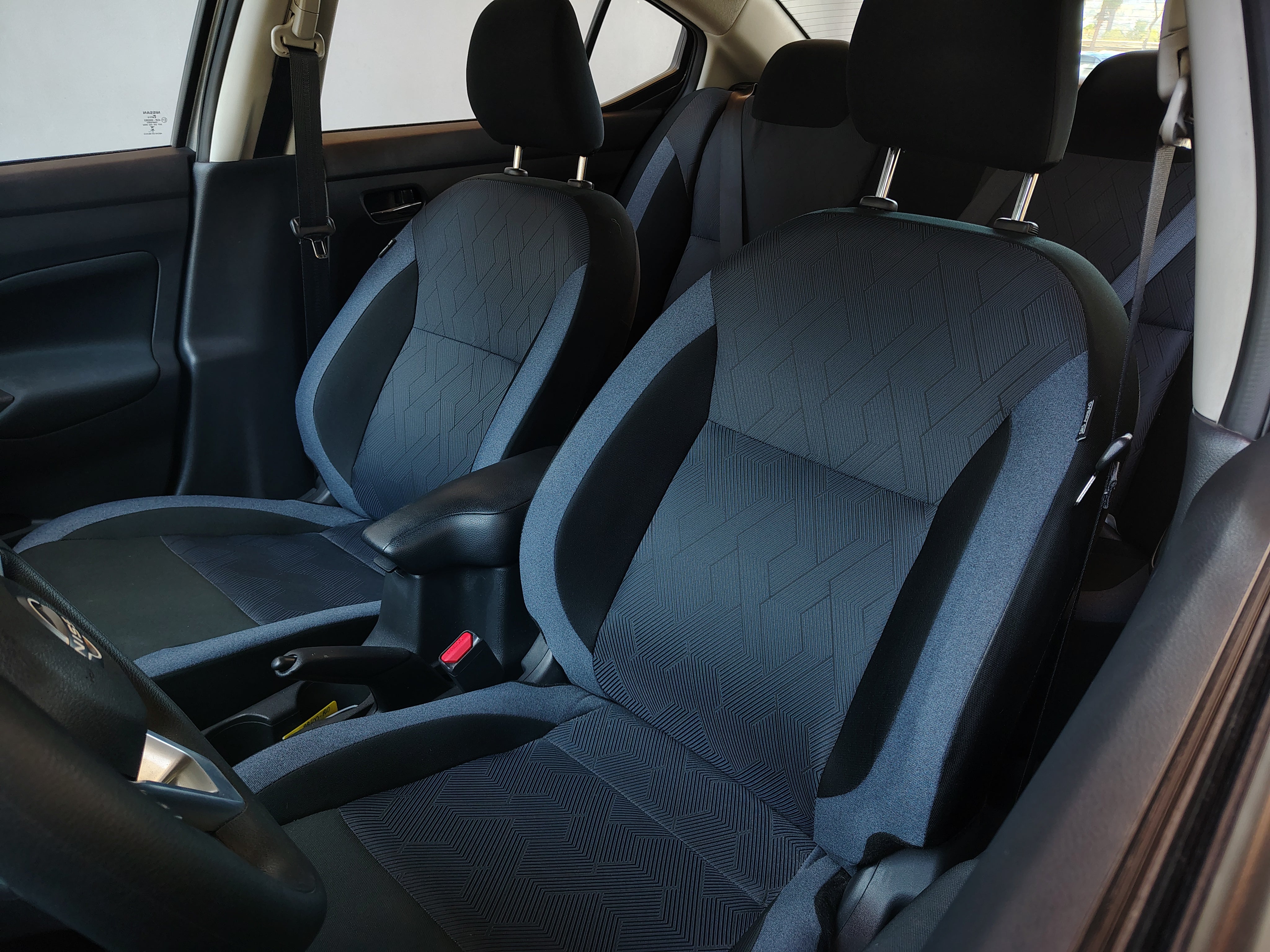 2025 Nissan VERSA 4P ADVANCE L41.6 AUT