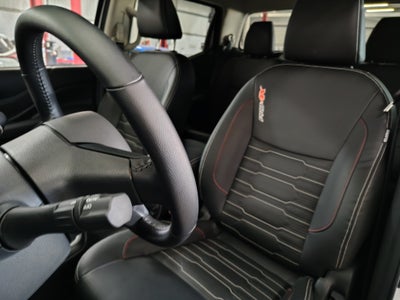 2025 Nissan FRONTIER 4P PRO-4X L42.5 AUT 4X4