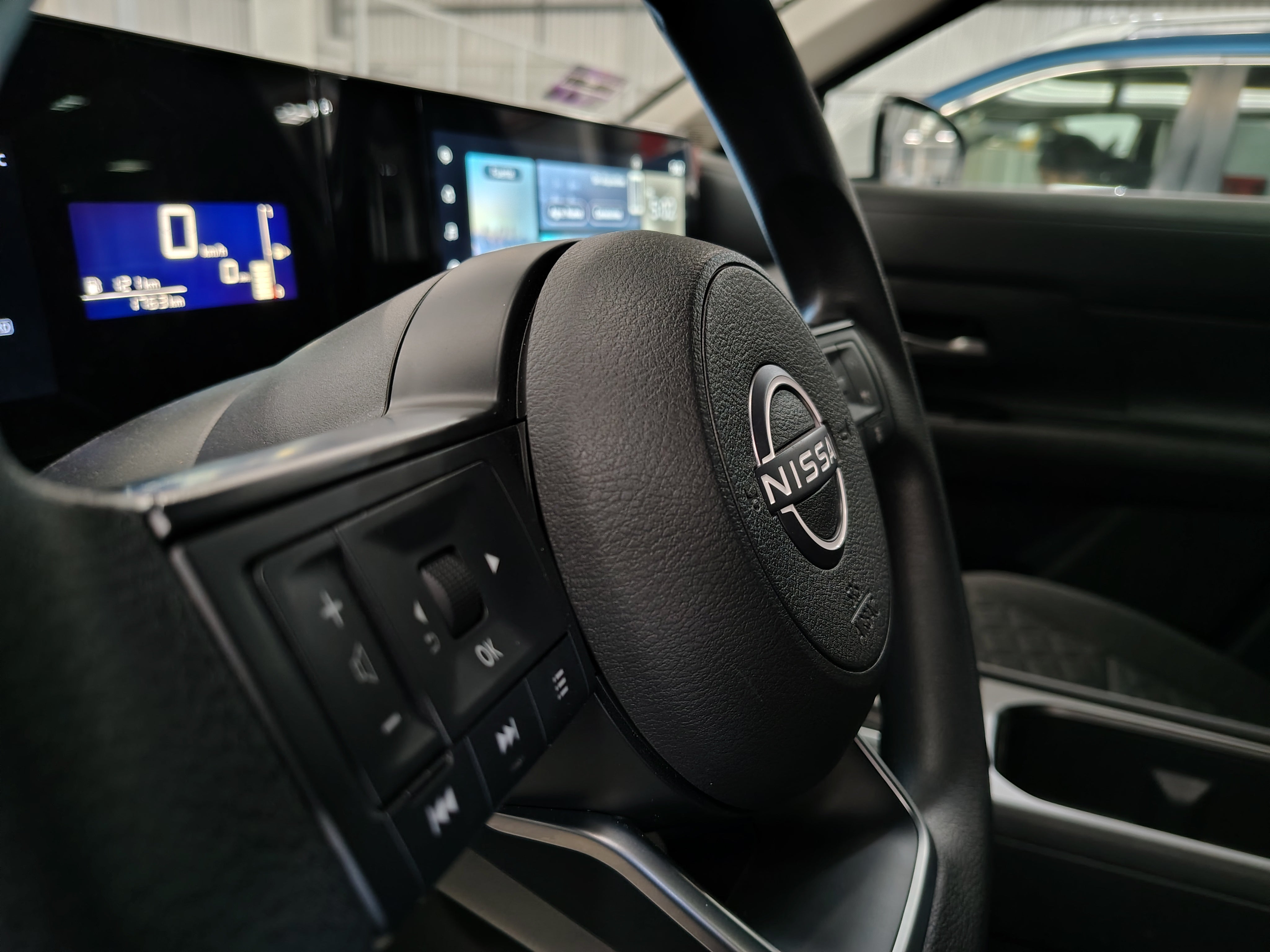 2025 Nissan KICKS 5P ADVANCE L42.0 AUT