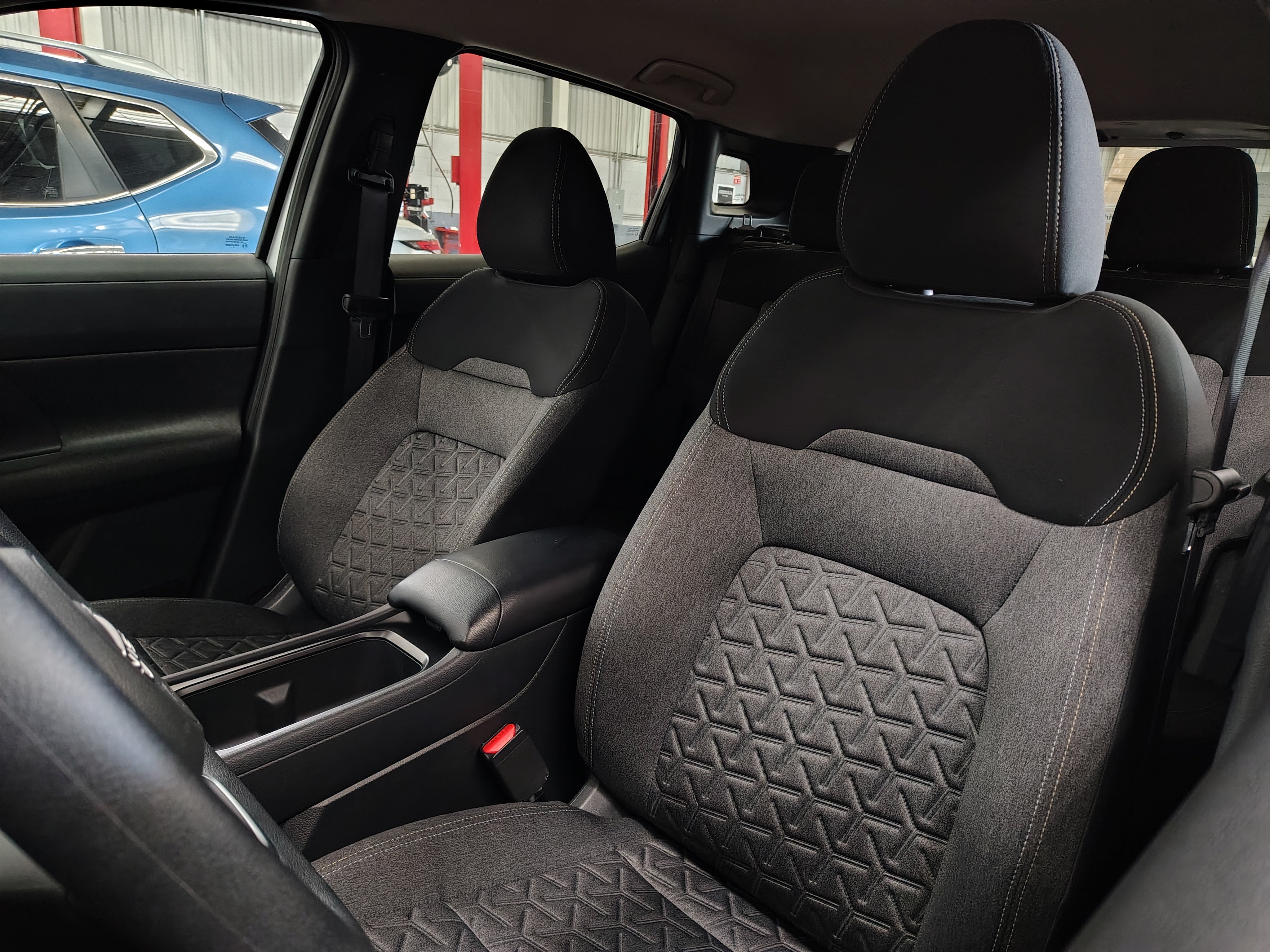 2025 Nissan KICKS 5P ADVANCE L42.0 AUT