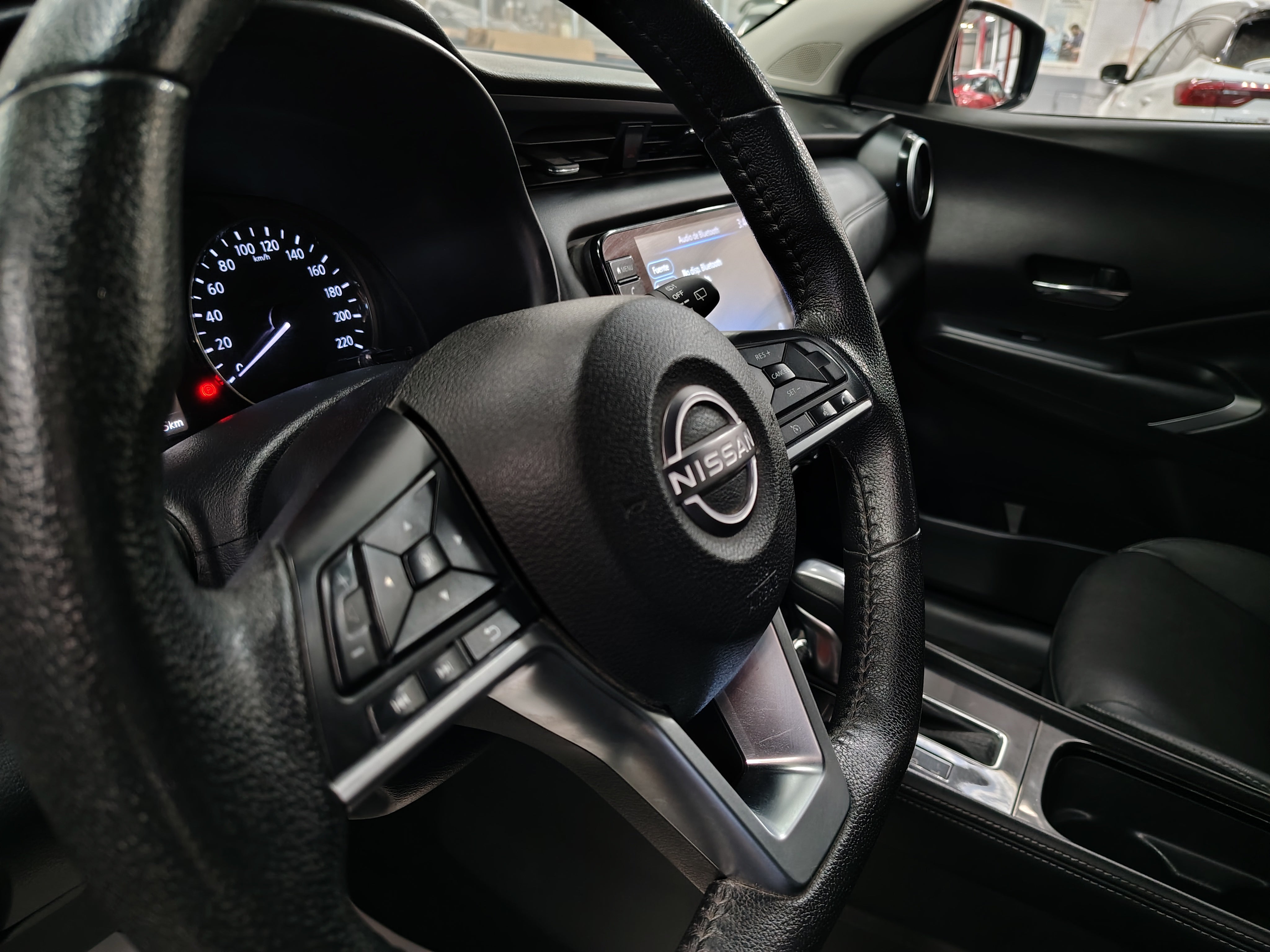 2023 Nissan KICKS 5 PTS EXCLUSIVE 16L TA AAC AUT PIEL GPS RA-17