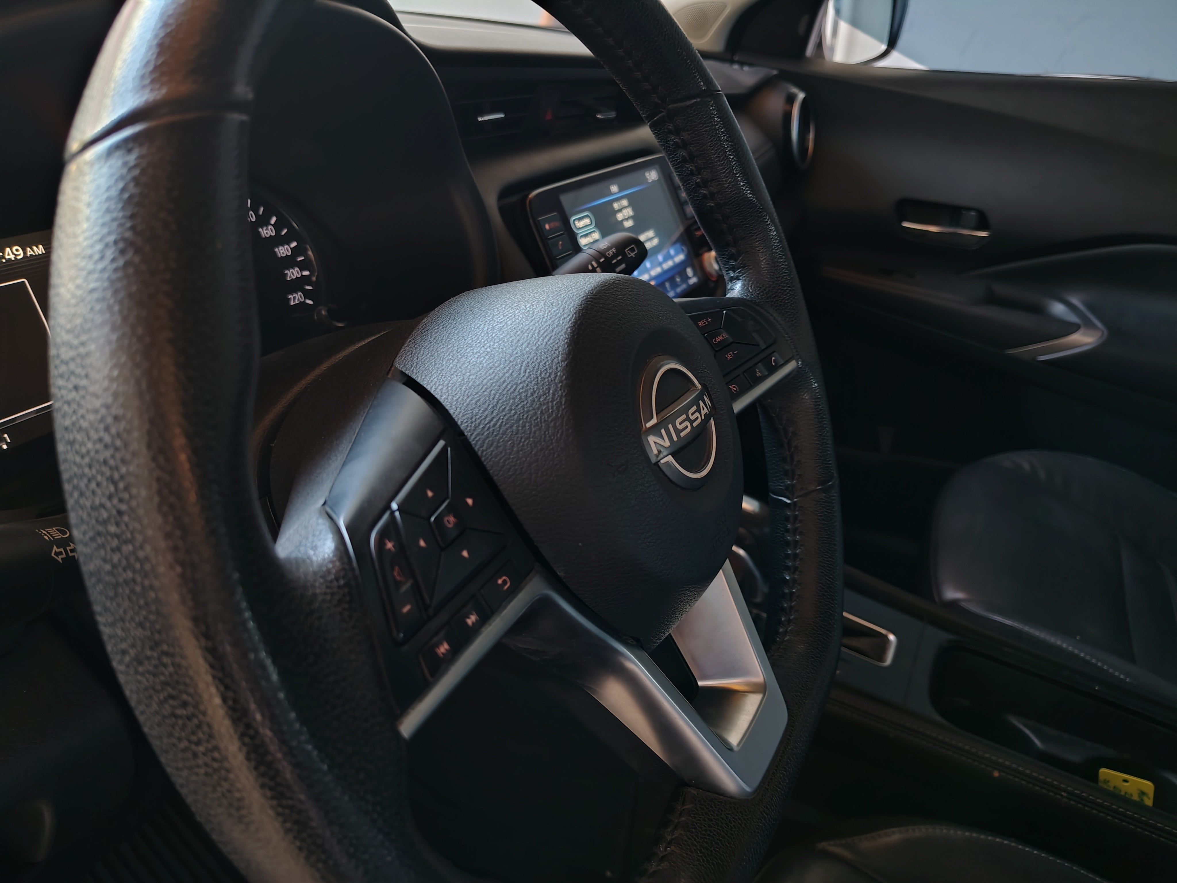 2023 Nissan KICKS 5 PTS PLATINUM 16L TA AAC AUT PIEL GPS RA-18