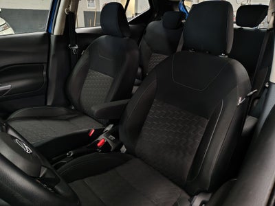 2025 Nissan KICKS 5P PLAY ADVANCE L41.6 AUT