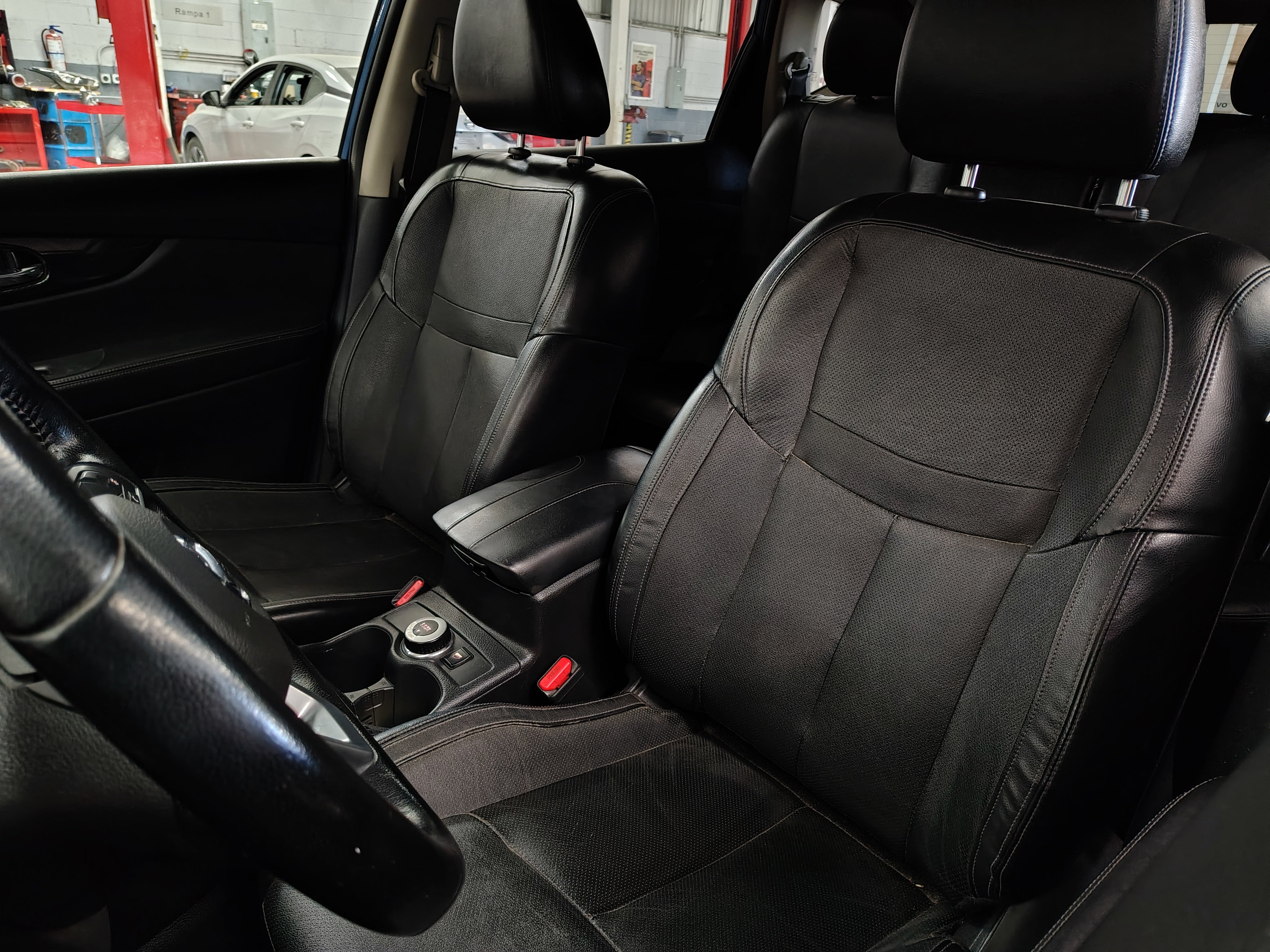 2021 Nissan X-TRAIL 5 PTS EXCLUSIVE CVT PIEL QCP GPS 7 PAS RA-19 4X4