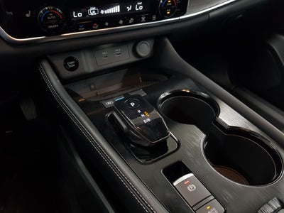 2024 Nissan X-TRAIL 5P PLATINUM 2 ROW L42.5 AUT