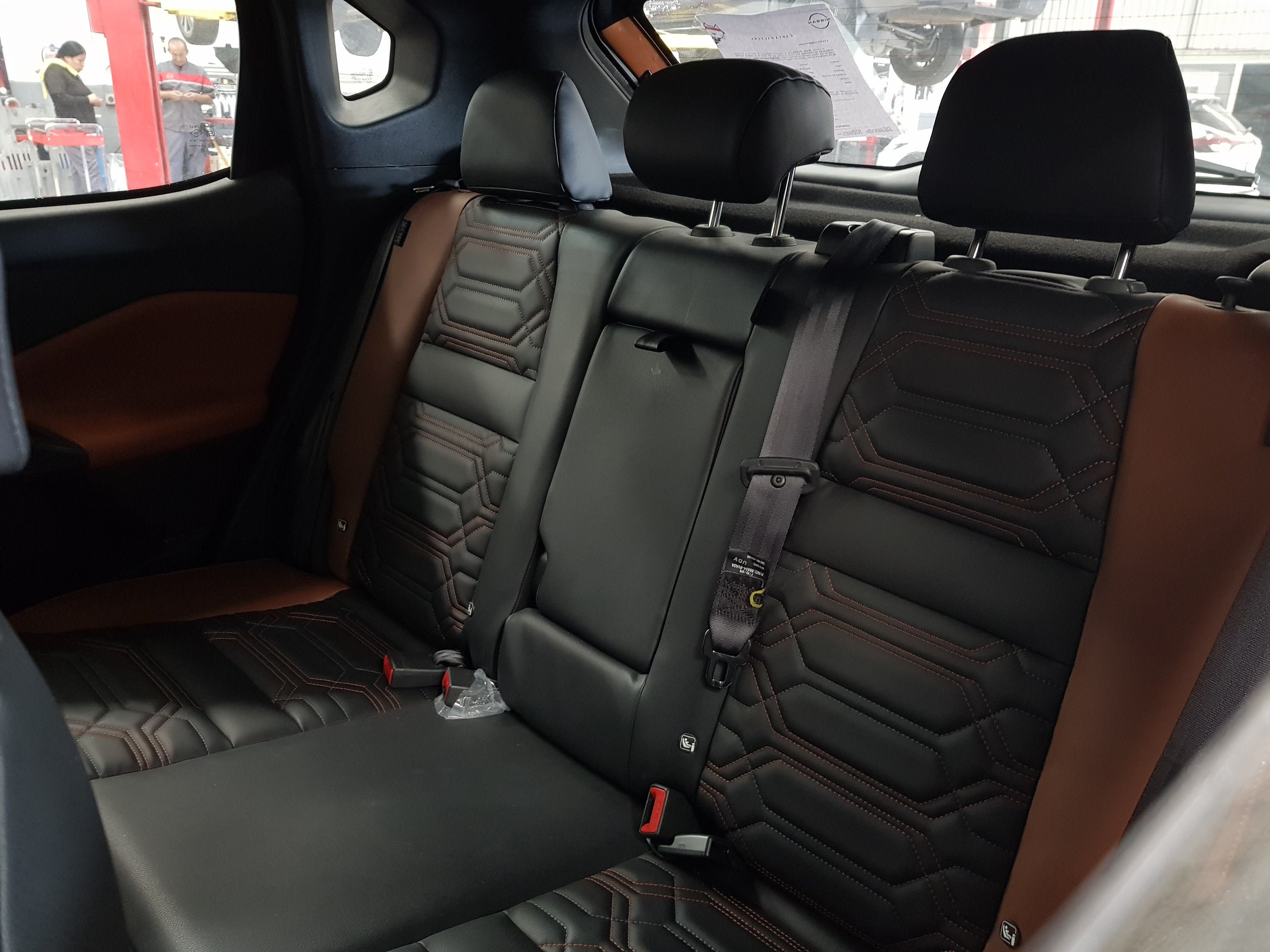 2025 Nissan MAGNITE 5 PUERTAS EXCLUSIVE 1.0 LTS CVT T