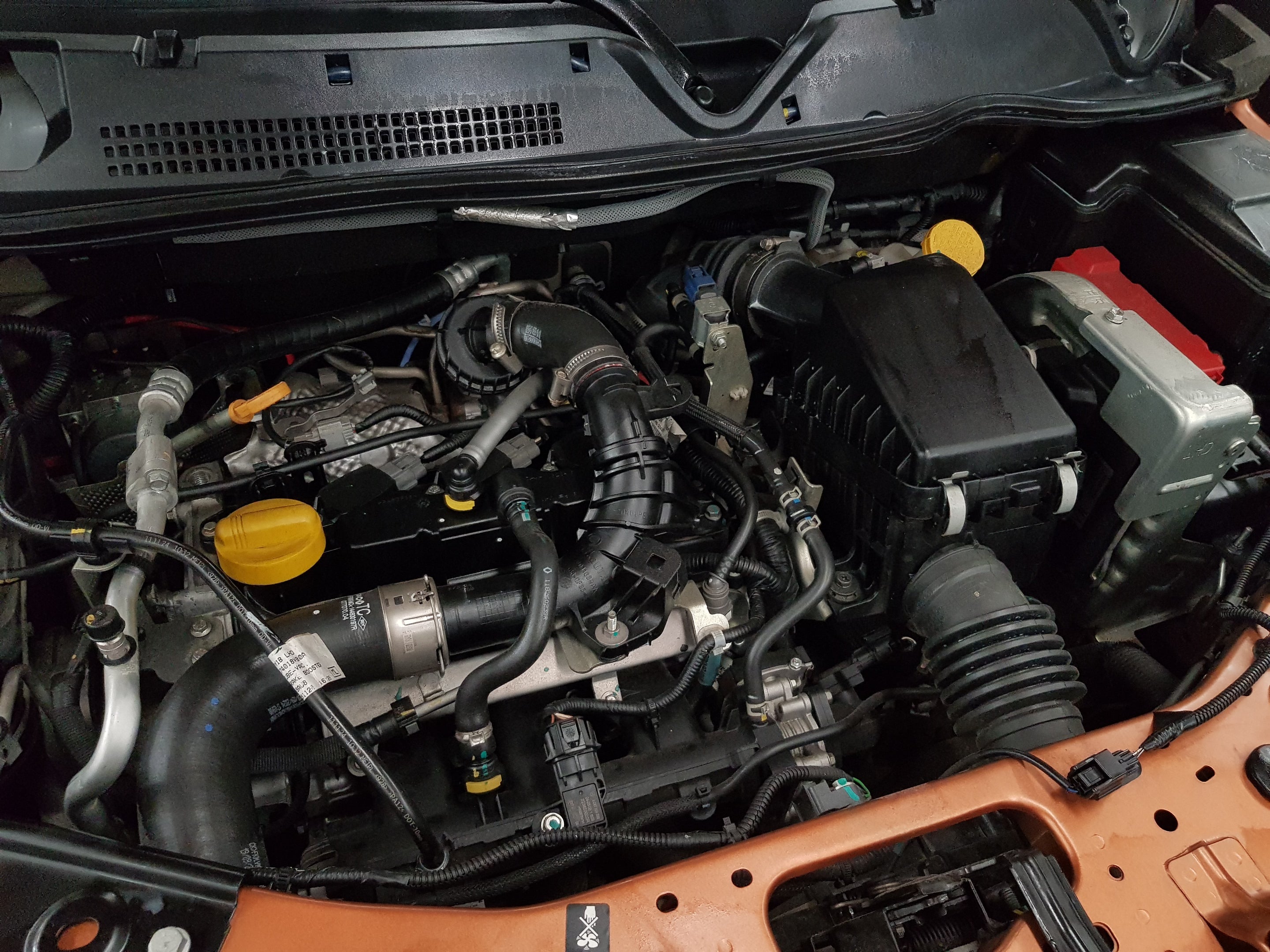 2025 Nissan MAGNITE 5 PUERTAS EXCLUSIVE 1.0 LTS CVT T