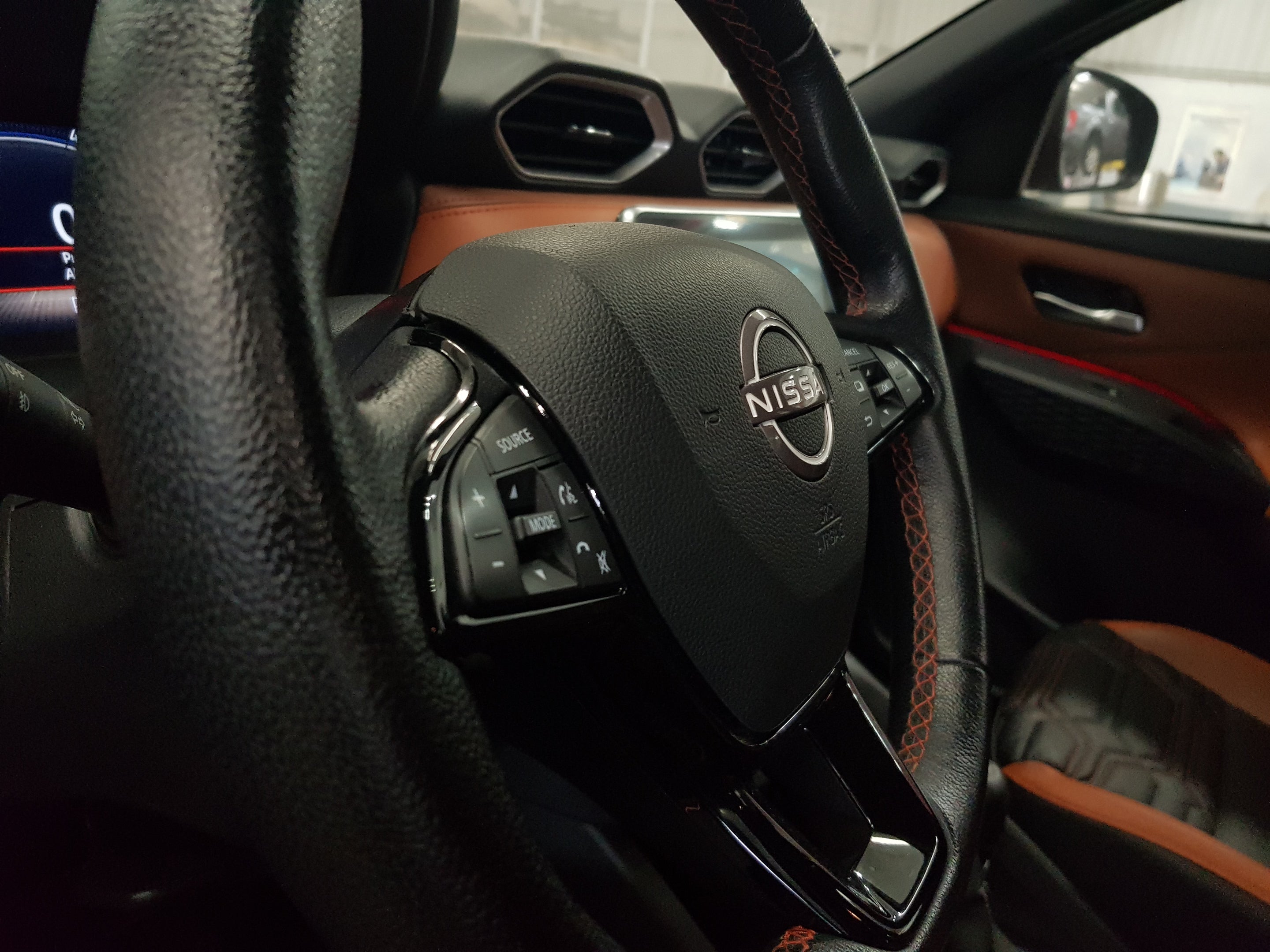 2025 Nissan MAGNITE 5 PUERTAS EXCLUSIVE 1.0 LTS CVT T