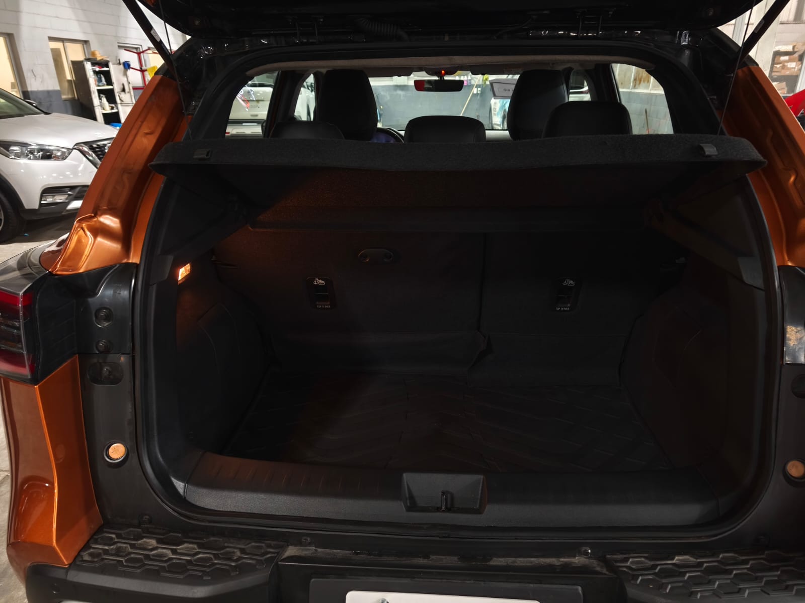 2025 Nissan MAGNITE 5 PUERTAS EXCLUSIVE 1.0 LTS CVT T