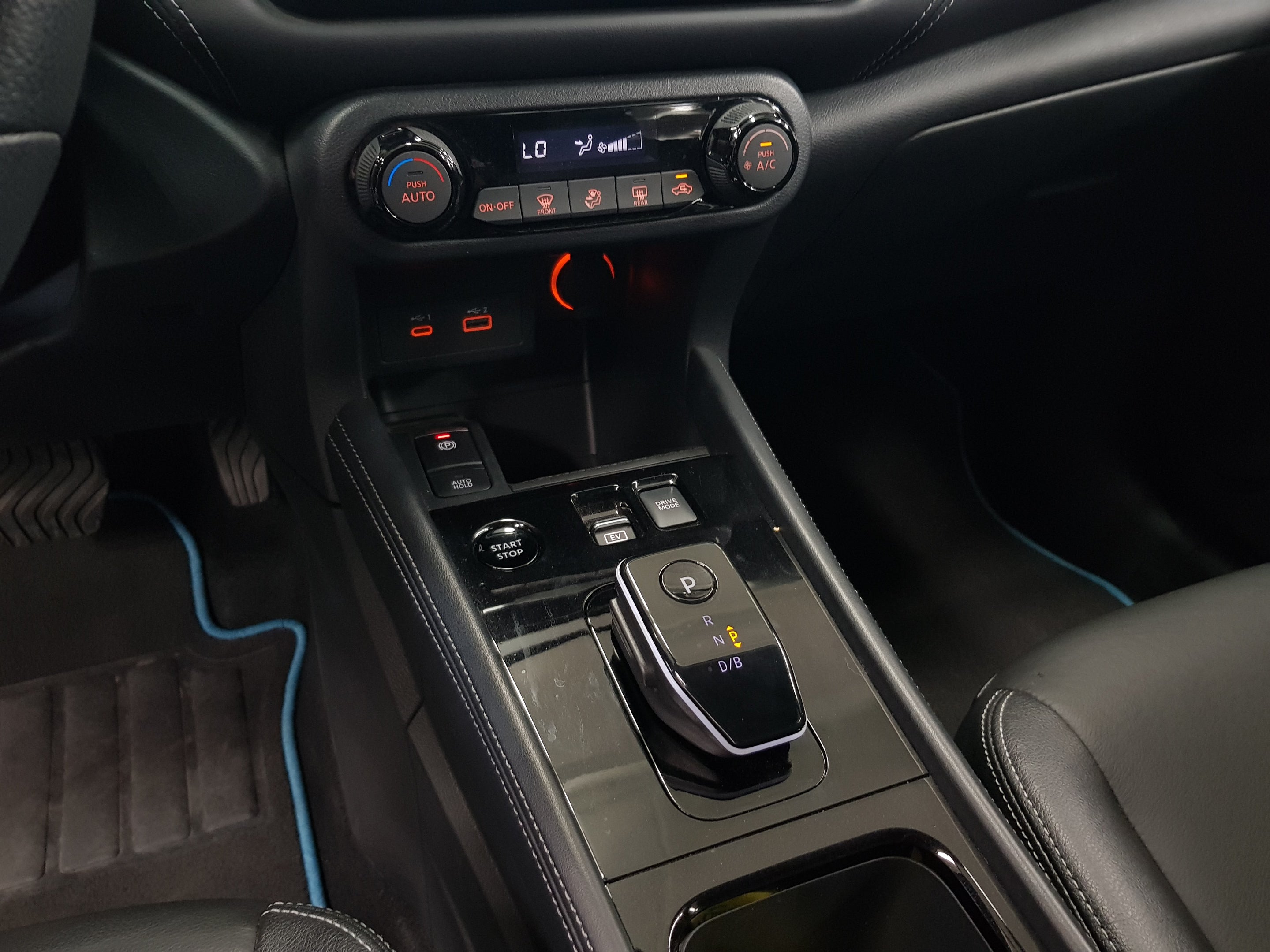 2025 Nissan KICKS 5P PLATINUM E-POWER HEV L31.2 AUT