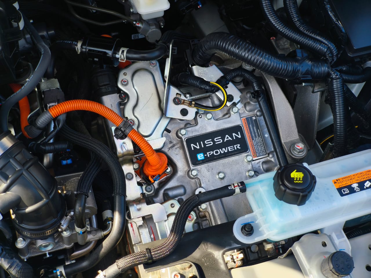 2025 Nissan KICKS 5P EXCLUSIVE E-POWER HEV L31.2 AUT