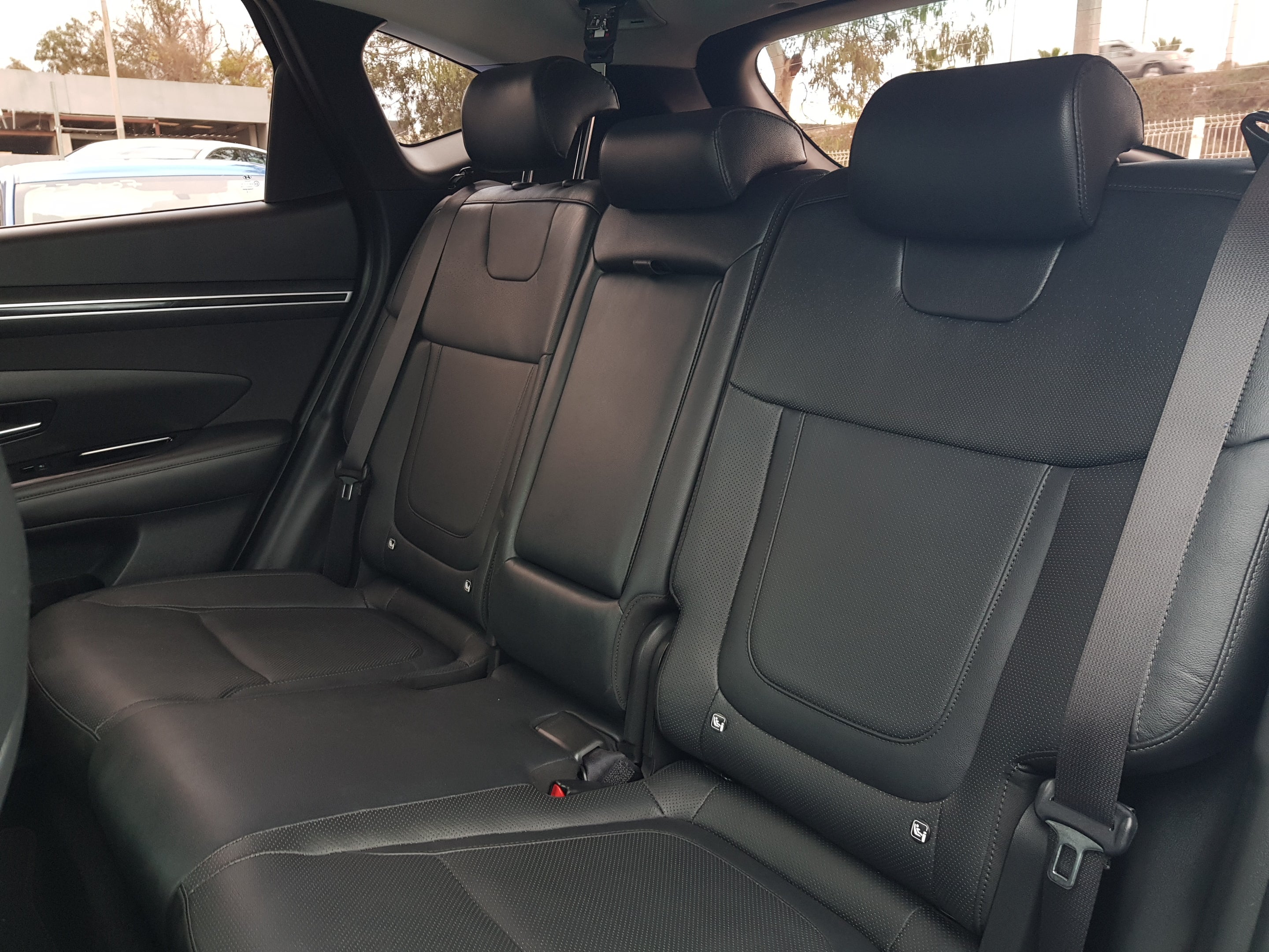 2023 Hyundai TUCSON 5 PTS LIMITED TECH 25L TA AAC AUT GPS PIEL F LED TP RA-19