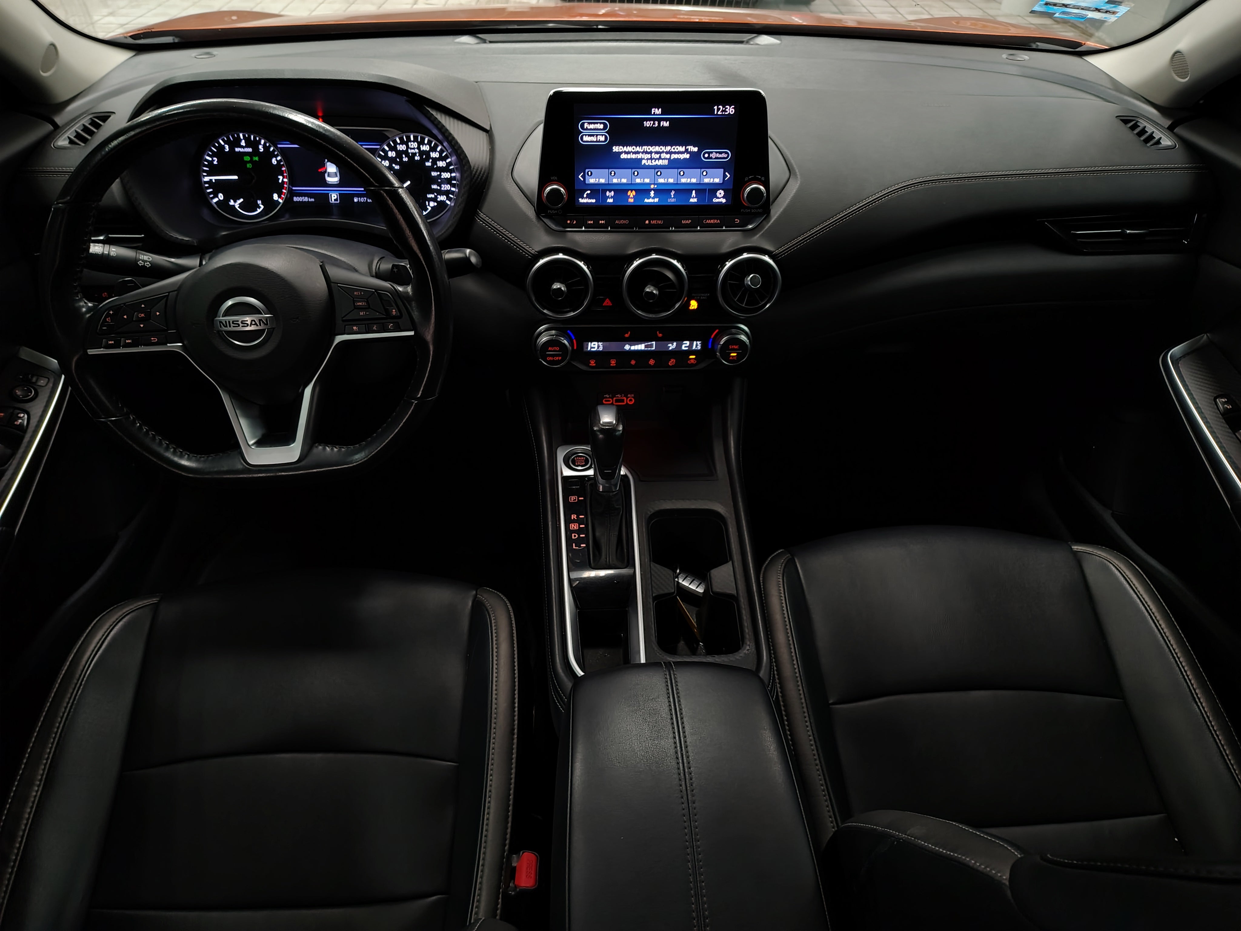 2023 Nissan SENTRA 4 PTS SR PLATINUM CVT AAC AUT ASTOS DEPORTIVOS BOSE PIEL NEGRA QC F LED RA-18