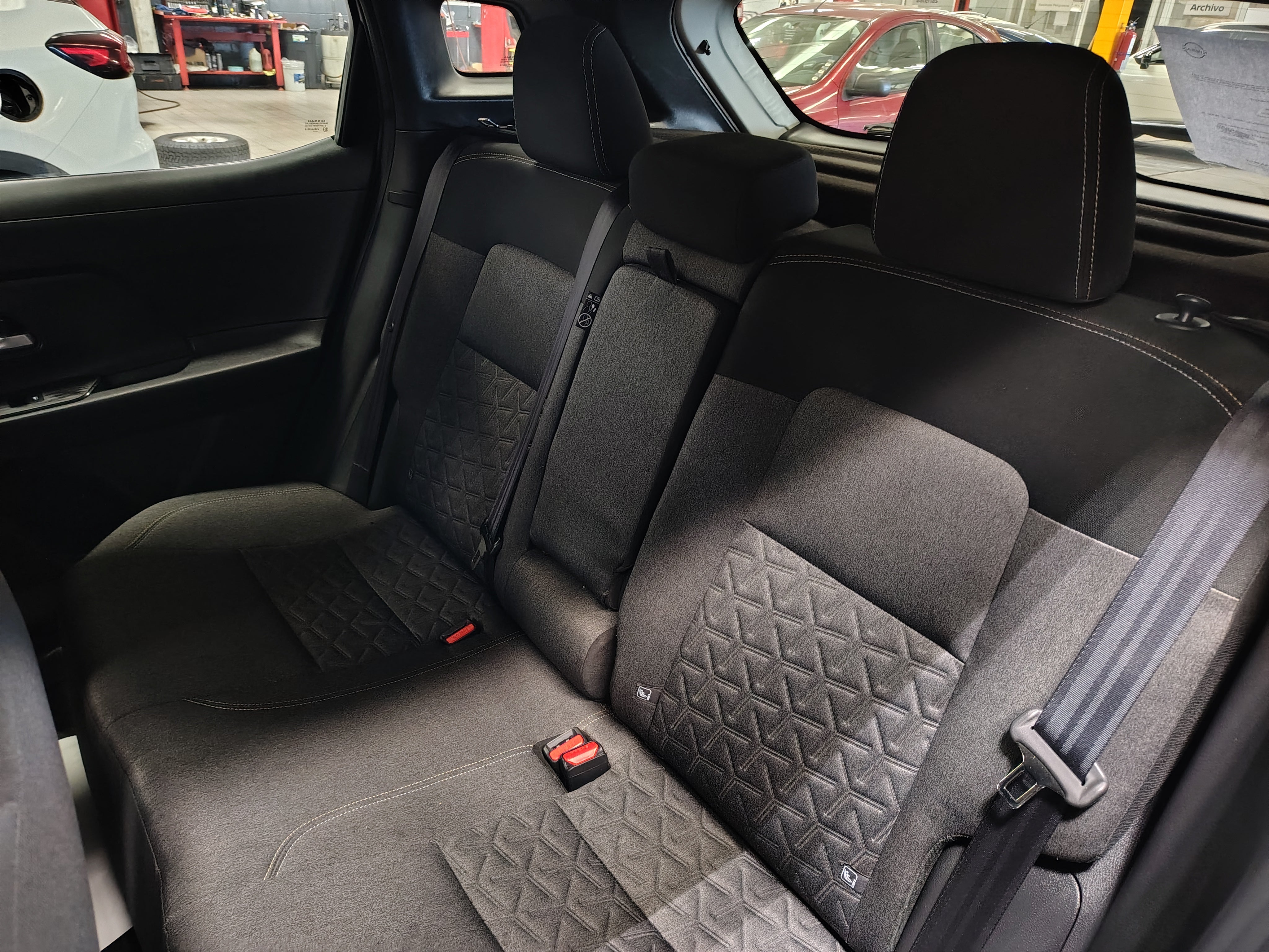 2025 Nissan KICKS 5P ADVANCE L42.0 AUT