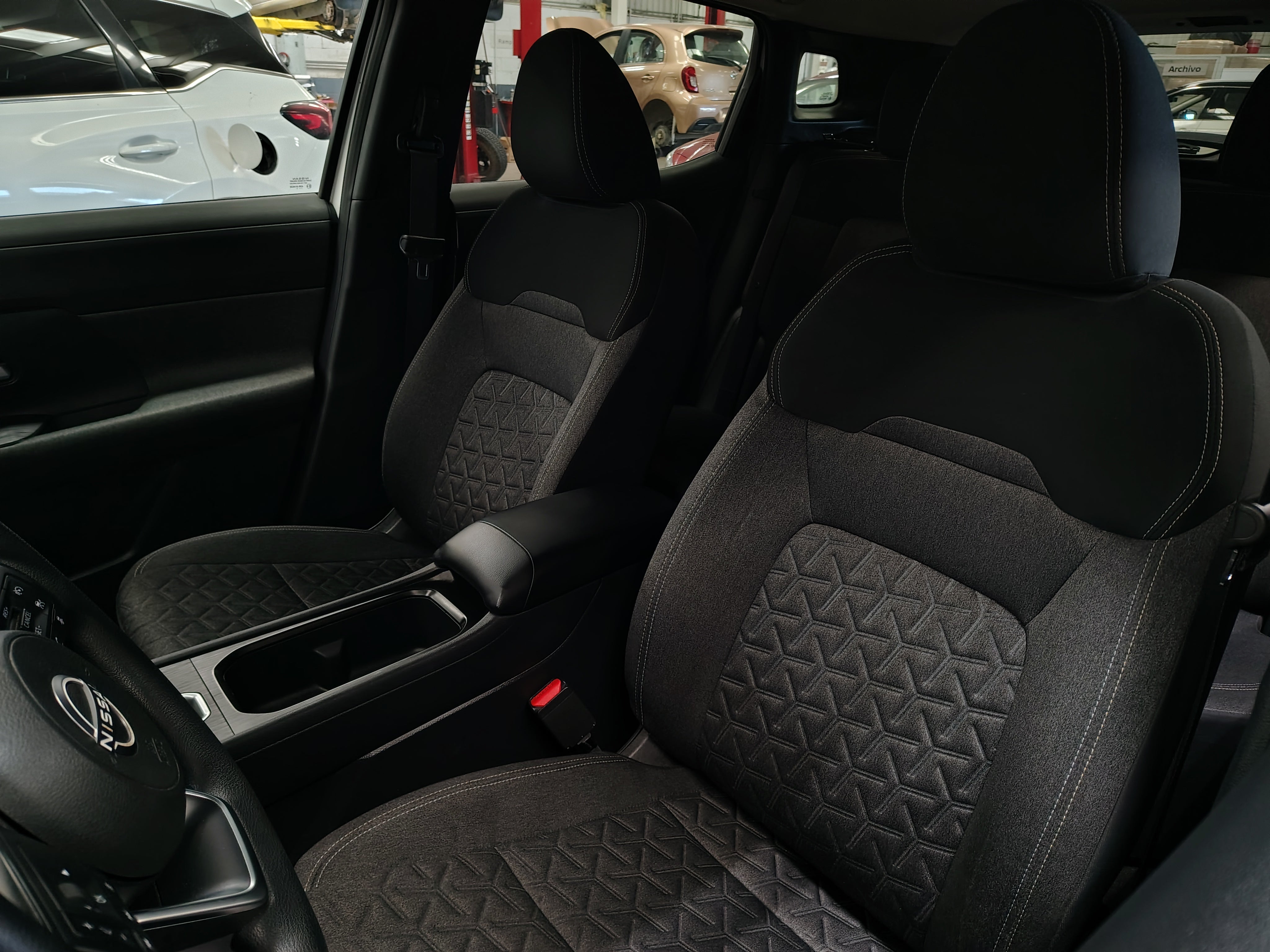 2025 Nissan KICKS 5P ADVANCE L42.0 AUT