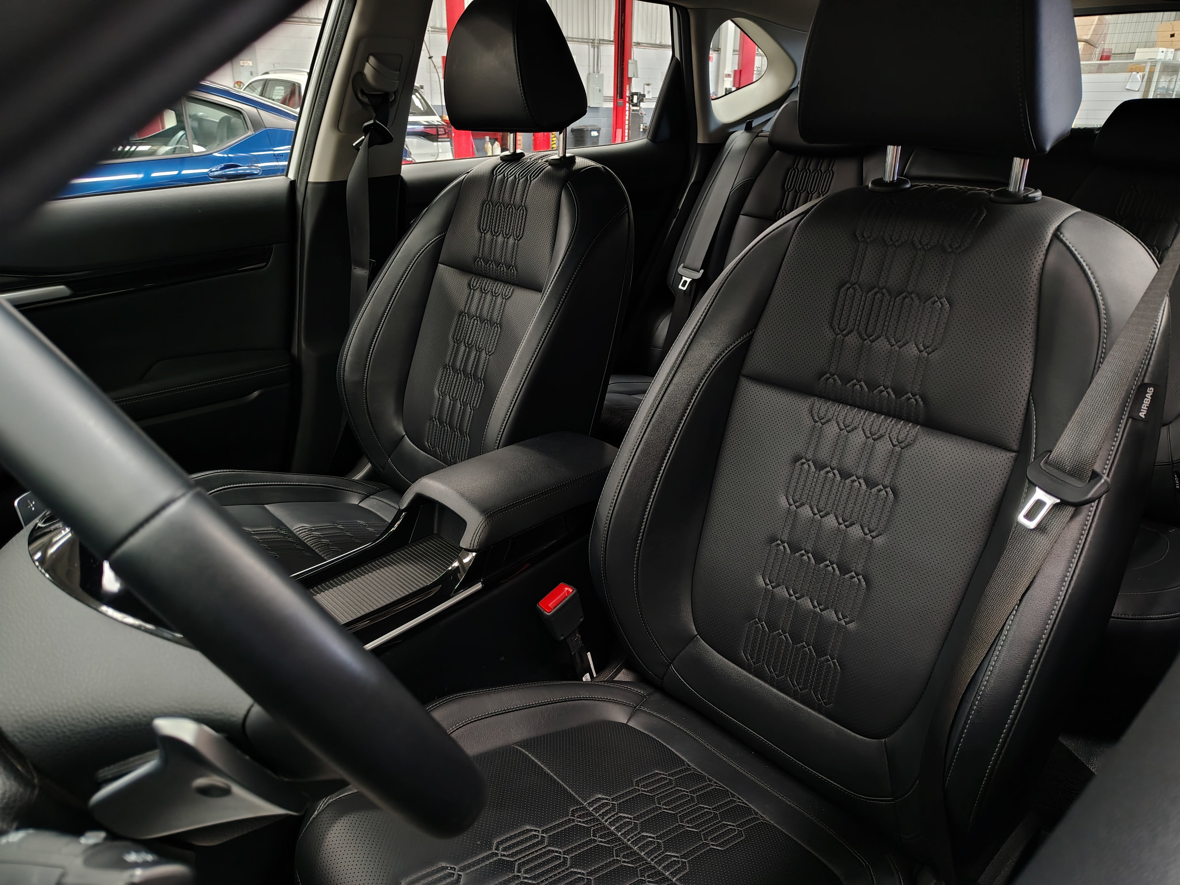 2025 Kia SELTOS 5P SXL L41.4T AUT